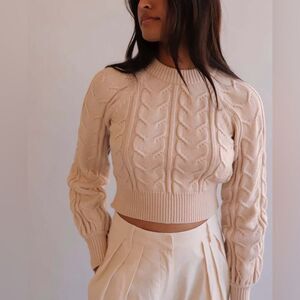 ASTR The Label gorgeous cream backless sweater. XS
NWT